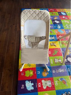 Baby bouncer