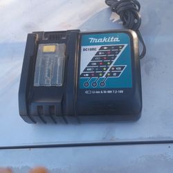 Makita 18V LXT Lithium-Ion Rapid Optimum Battery Charger