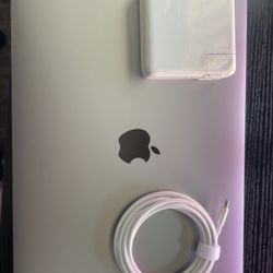 MacBook Pro 13” 2016