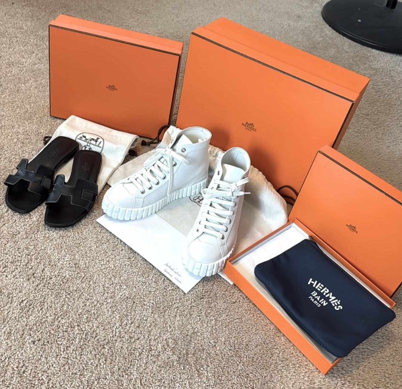 Hermes Bundle