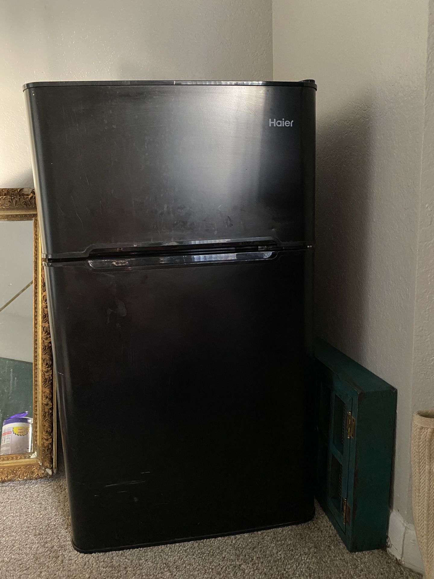 haier mini fridge with freezer