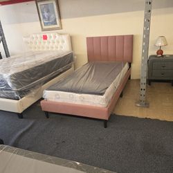 TWIN BED FRAME & MATTRESS 