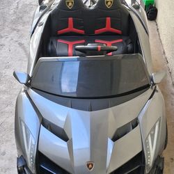 Lamborghini Kids Remote Control Vehicle 4x4
