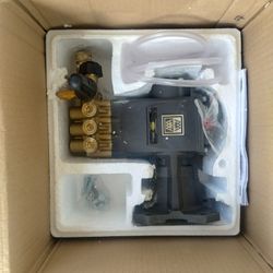 Pumps Industrial Triplex $200 Open Box 