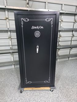 Stack-On 22-Gun Electronic Lock Safe in Matte Black