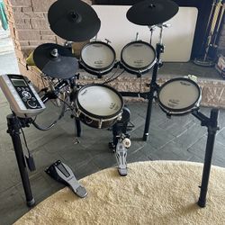 Roland TD 9 electric drum kit