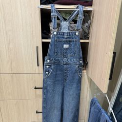 Levi’s Overalls 