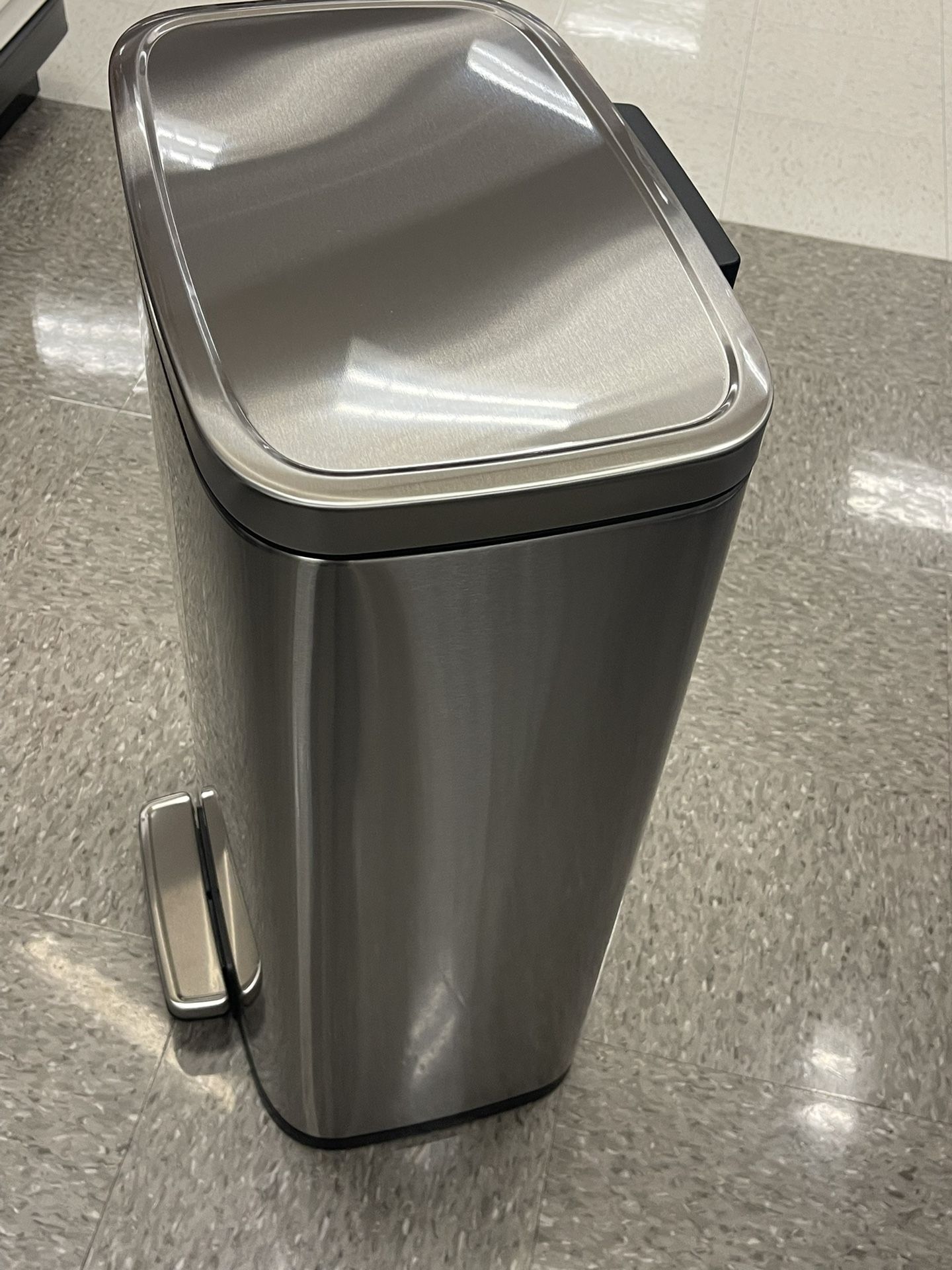 New Stales Stell Can 13 Gallon
