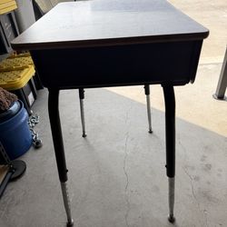 Student desk