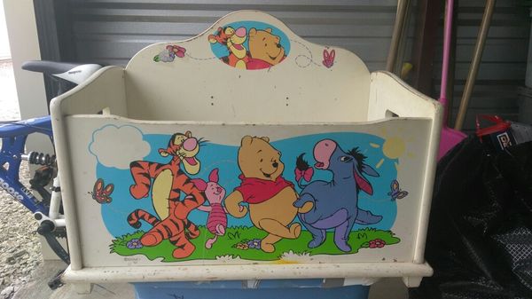 winnie pooh toy box