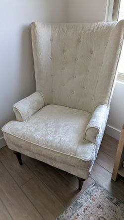 Vintage Cream Arm chair