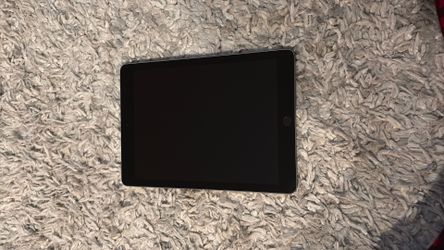 iPad 6th Generation
