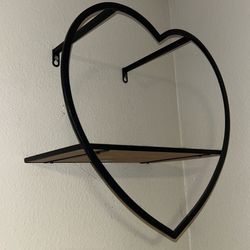 Wall heart shelf