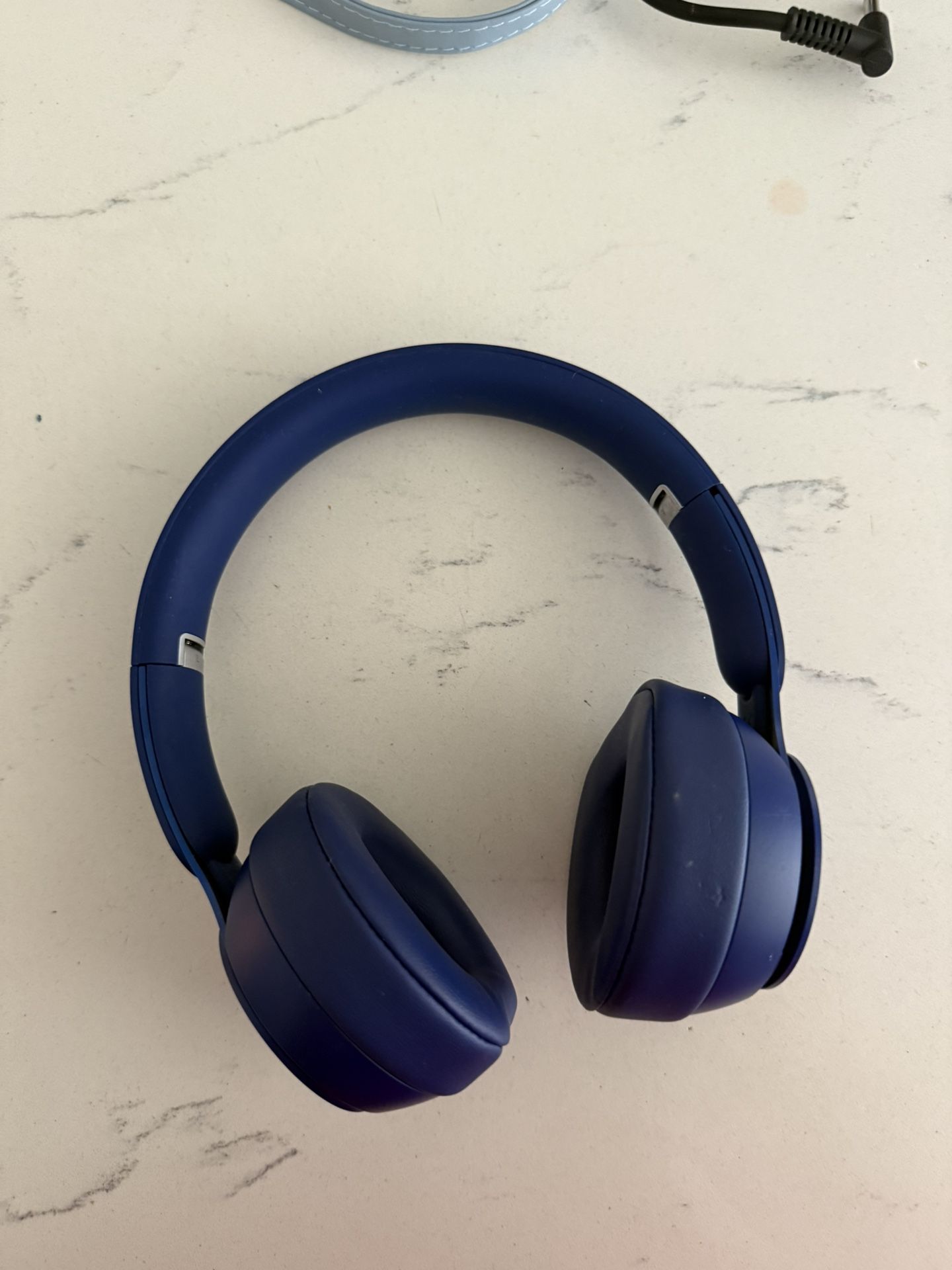 Beats Solo Pros