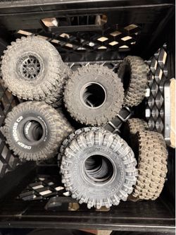 1.9 crawler tires