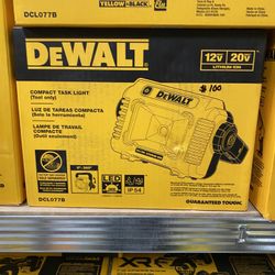 DEWALT 20V MAX Compact Cordless Task Light