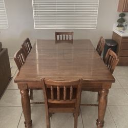 Dining Table + 6 Chairs