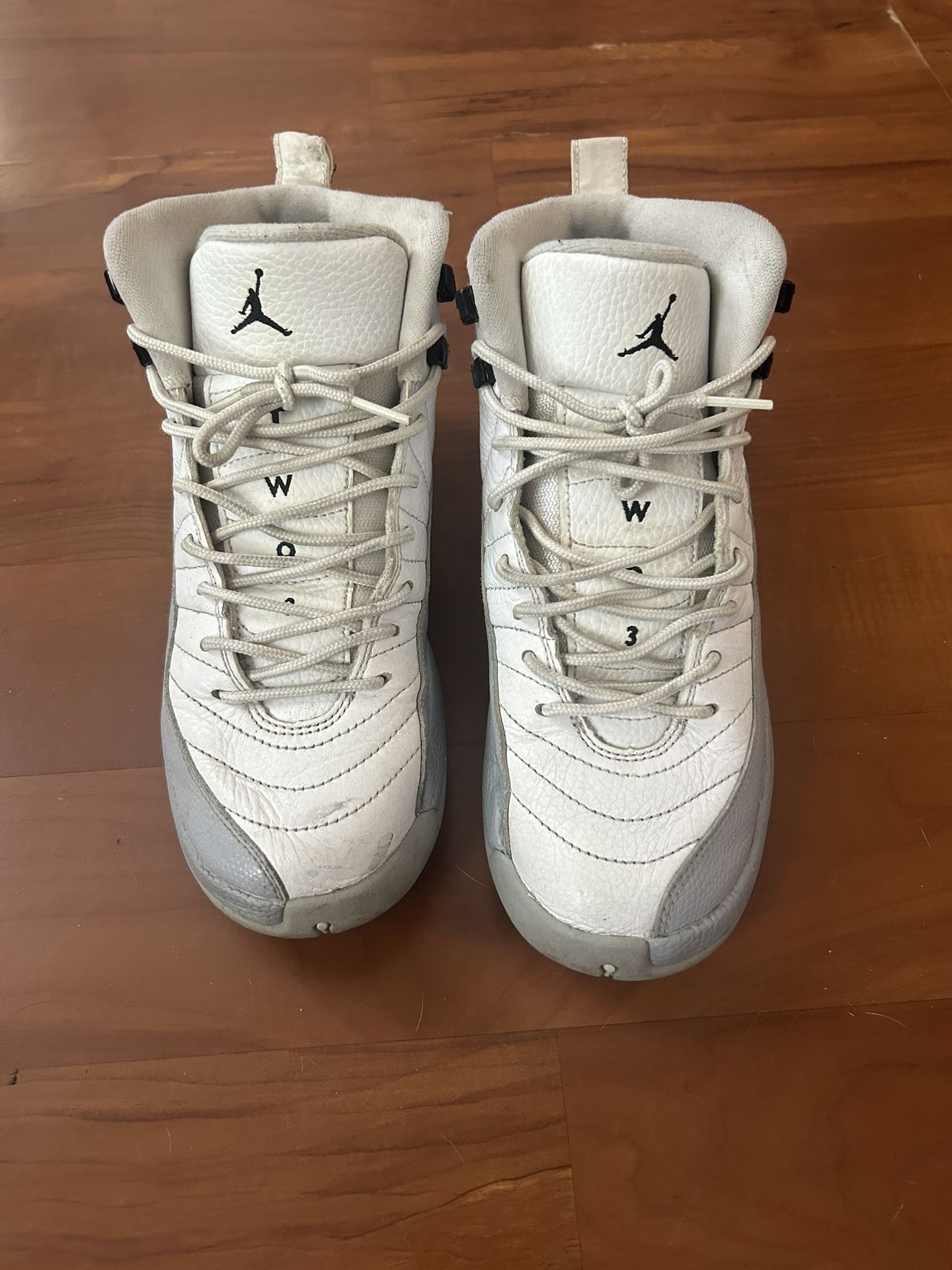 Jordan 12s Size 7