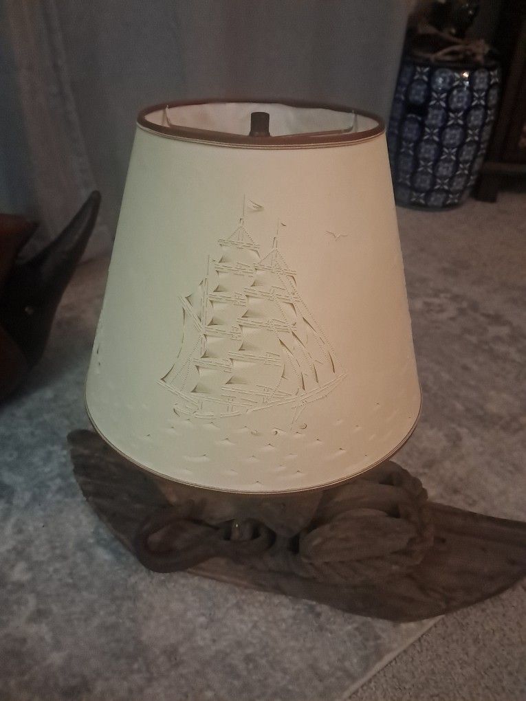 Drift Wood With Vintage Polly Lamp