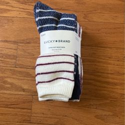 NWT Women Super Soft Boot Socks 6 Pairs