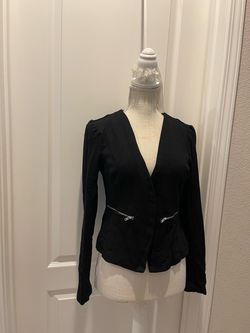 Medium size, black color.