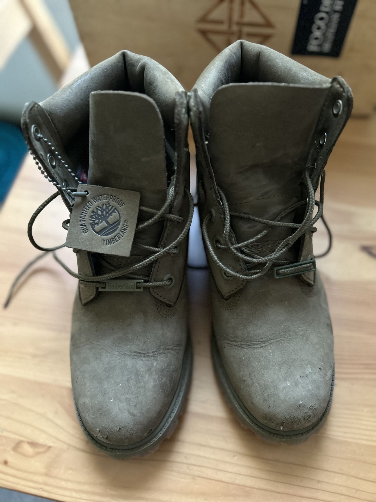Women’s size 6 green Timberlands