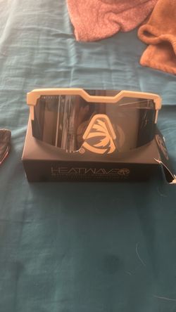 Heat waves glasses