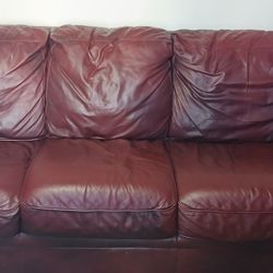 Brown Leather Sofa – Classic 3-Seat Couch, Comfortable Living Room Furniture