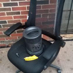 Black Office Chair ++Heater 30.00