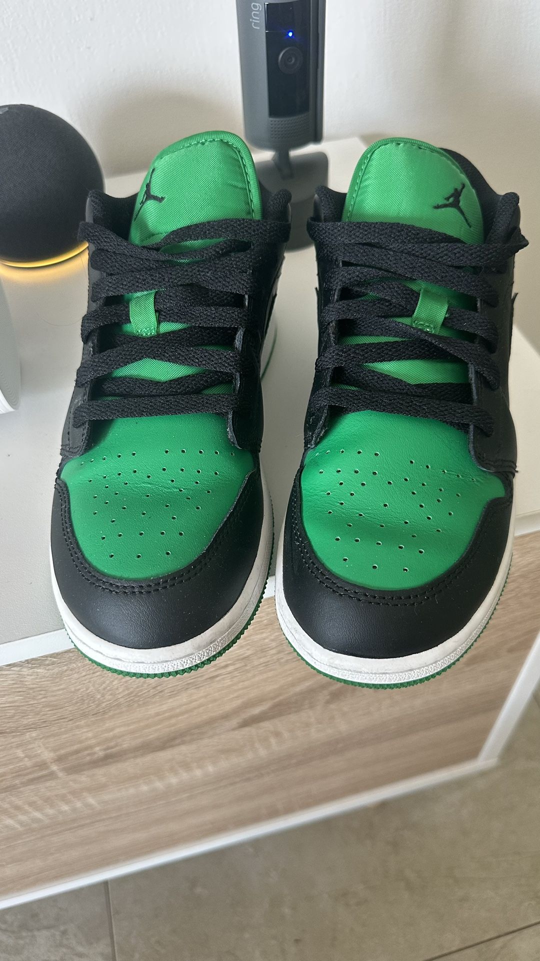 Air Jordan 1 Low Lucky Green