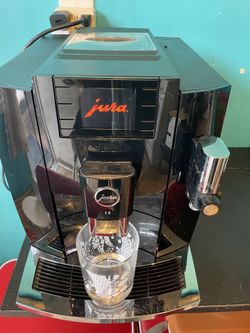 Jura E8