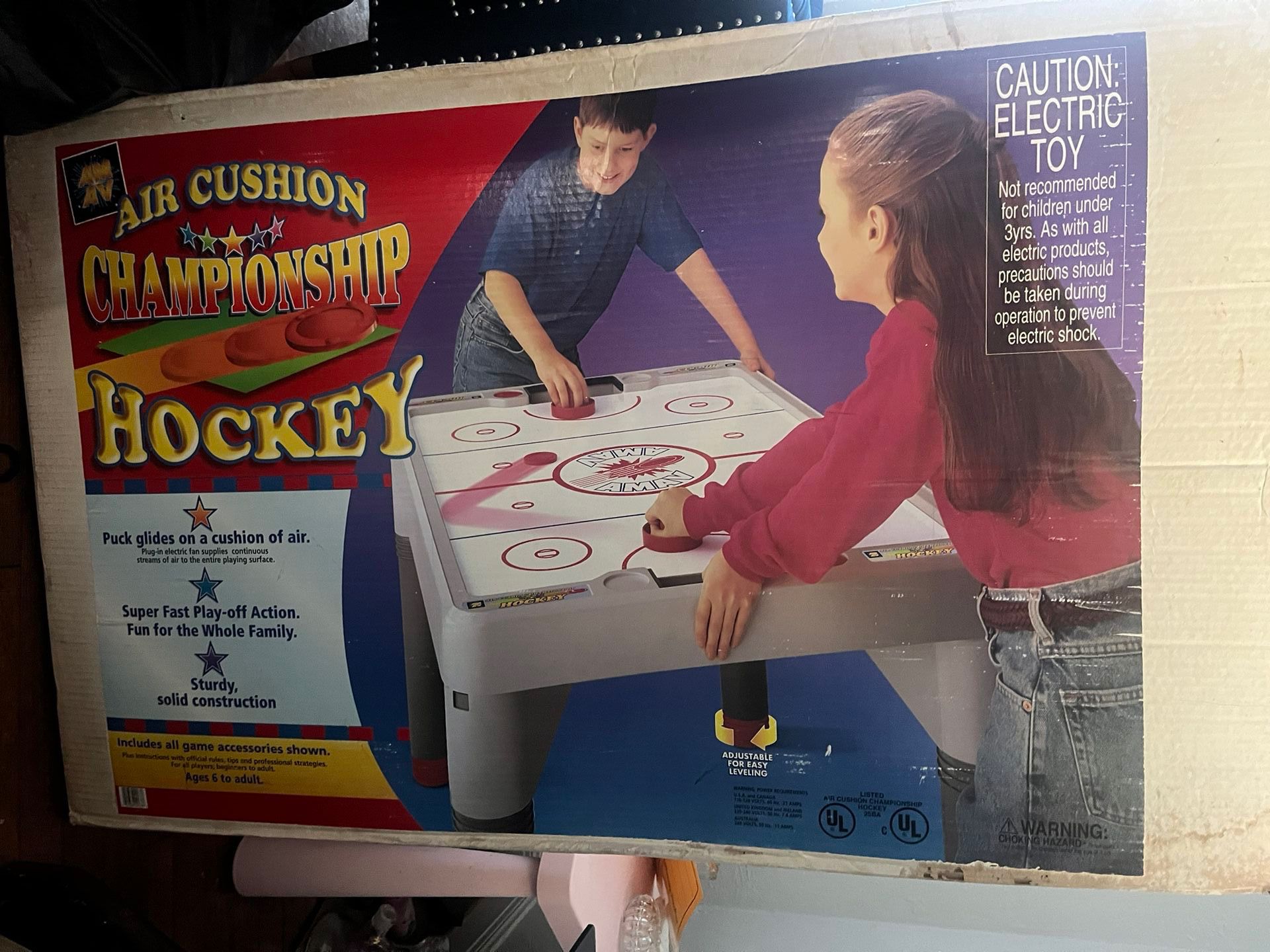 New In Box Vintage Hockey Table