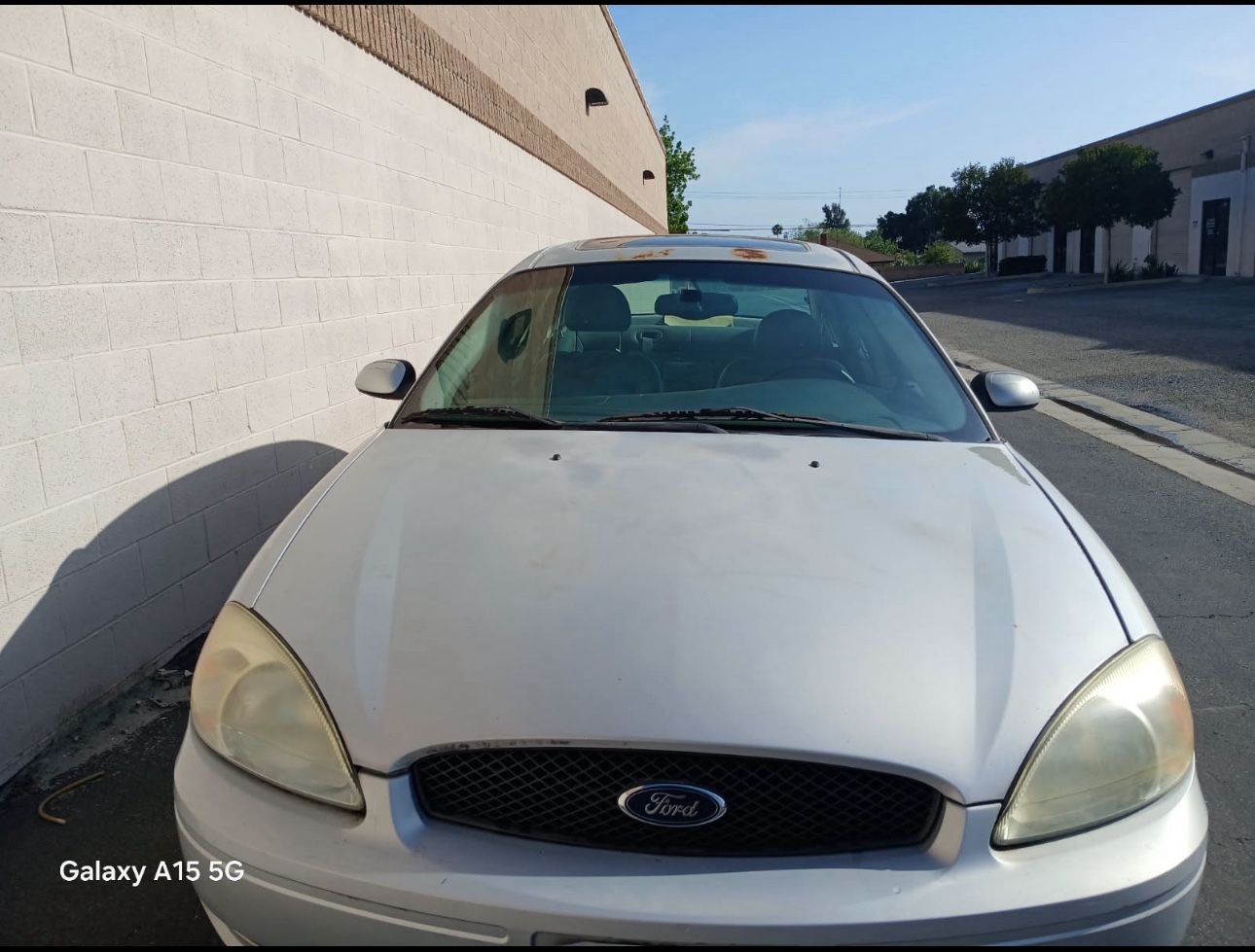 2004 Ford Taurus