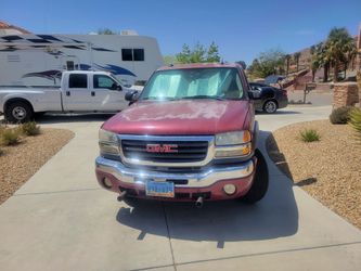 2005 GMC Sierra 2500 4 door Duranax