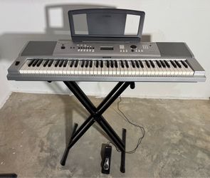 Yamaha Keyboard