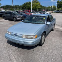 1993 Ford Taurus