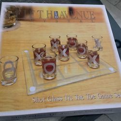 Fifth LTD Avenue Crystal shot glass tic tac toe game set  New In Box
