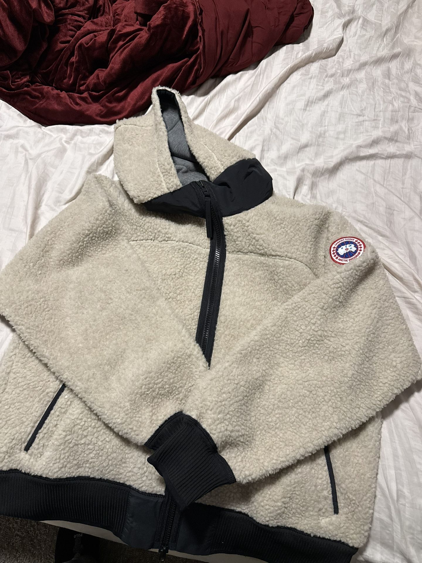 Women’s Canada Goose Fleece 