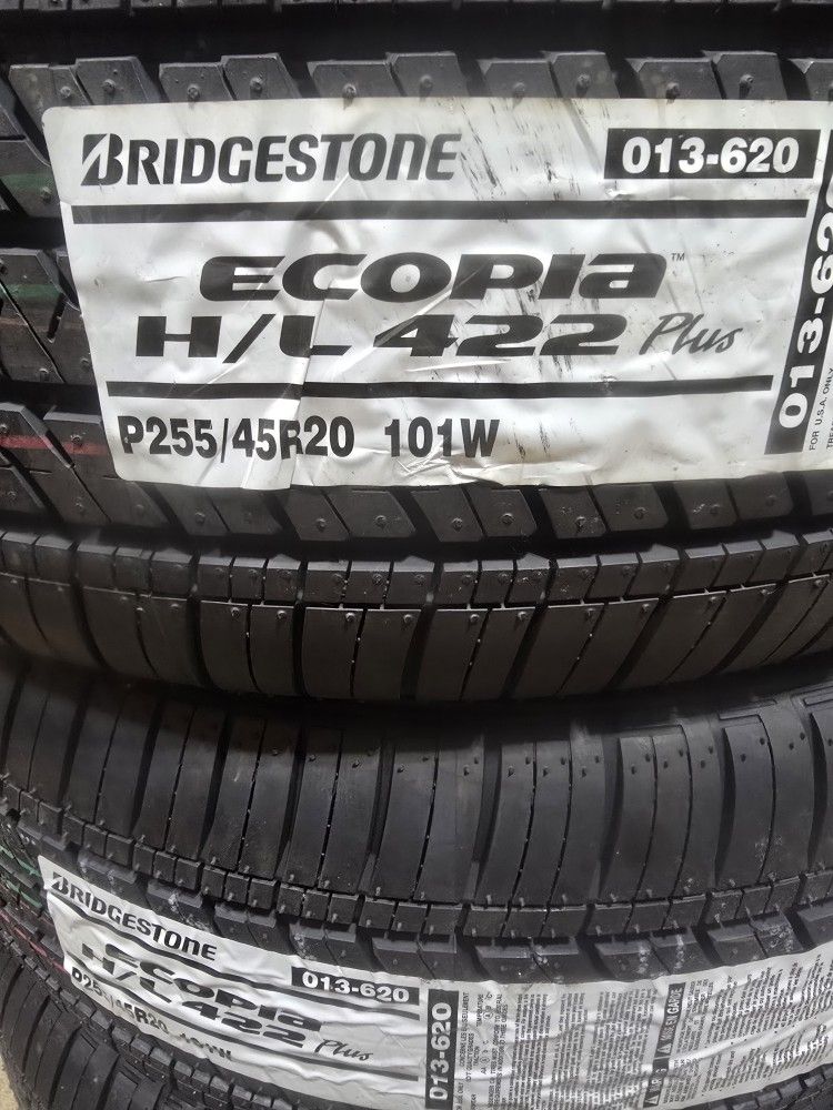 Tires 255-45-20