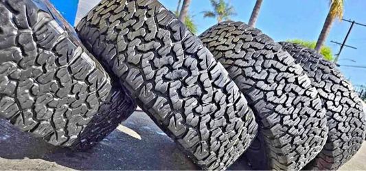 📲☎️ 265/70/18 Bfgoodich Ko2 Set de Tires con 70% de vida las 4