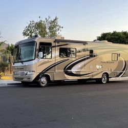 2008 Fun Mover class A Toyhauler motorhome