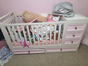 baby crib