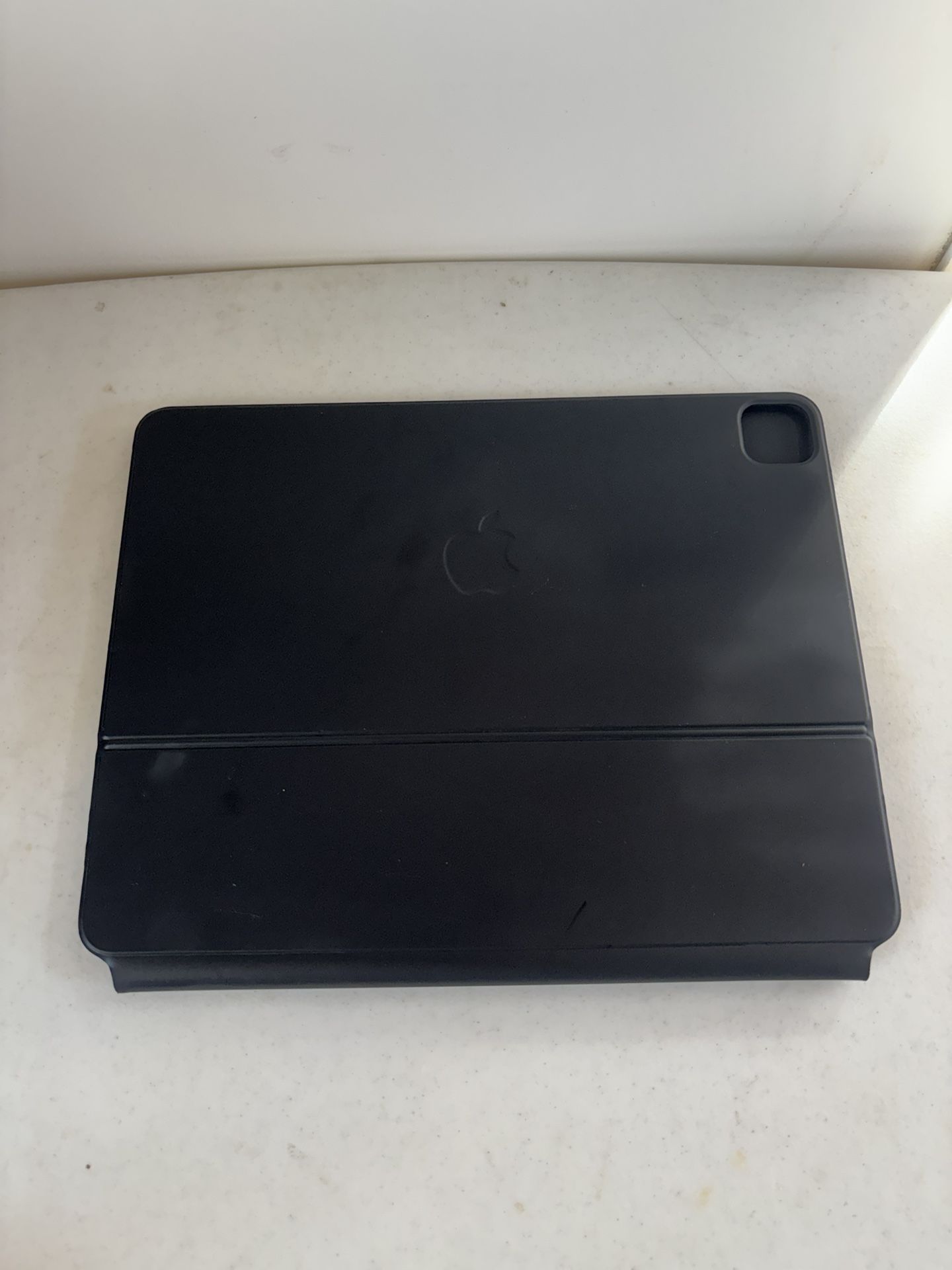 Apple Magic Keyboard for 12.9" iPad Pro 3rd, 4th &5th Gen 2021