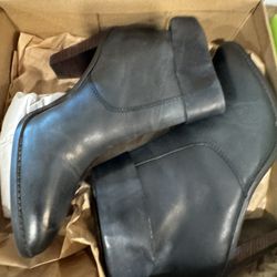Booties Lucky Brand