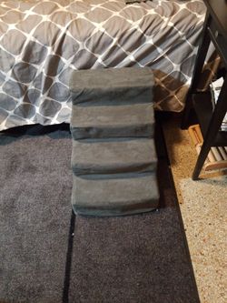 DOG OR CAT PET STAIRS IN HIGH DENSITY  FOAM GRAY