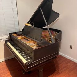 Baby Grand Conover piano. Early 20th century