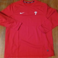 Philadelphia Phillies Nike Men's Size Xlarge Long Sleeve shirt Baseball