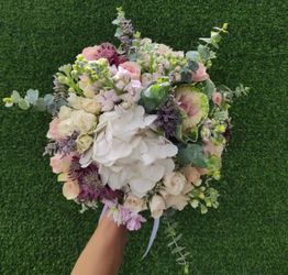 Bridal/Quinceañera bouquets 