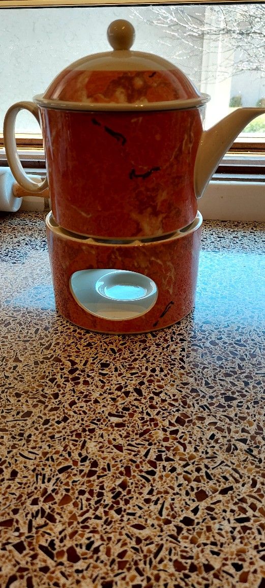 Tea Pot And Warmer Villeroy And Boch
