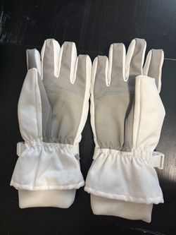 White snowboarding gloves